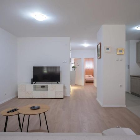 Apartman Mirjana Lägenhet Split Exteriör bild