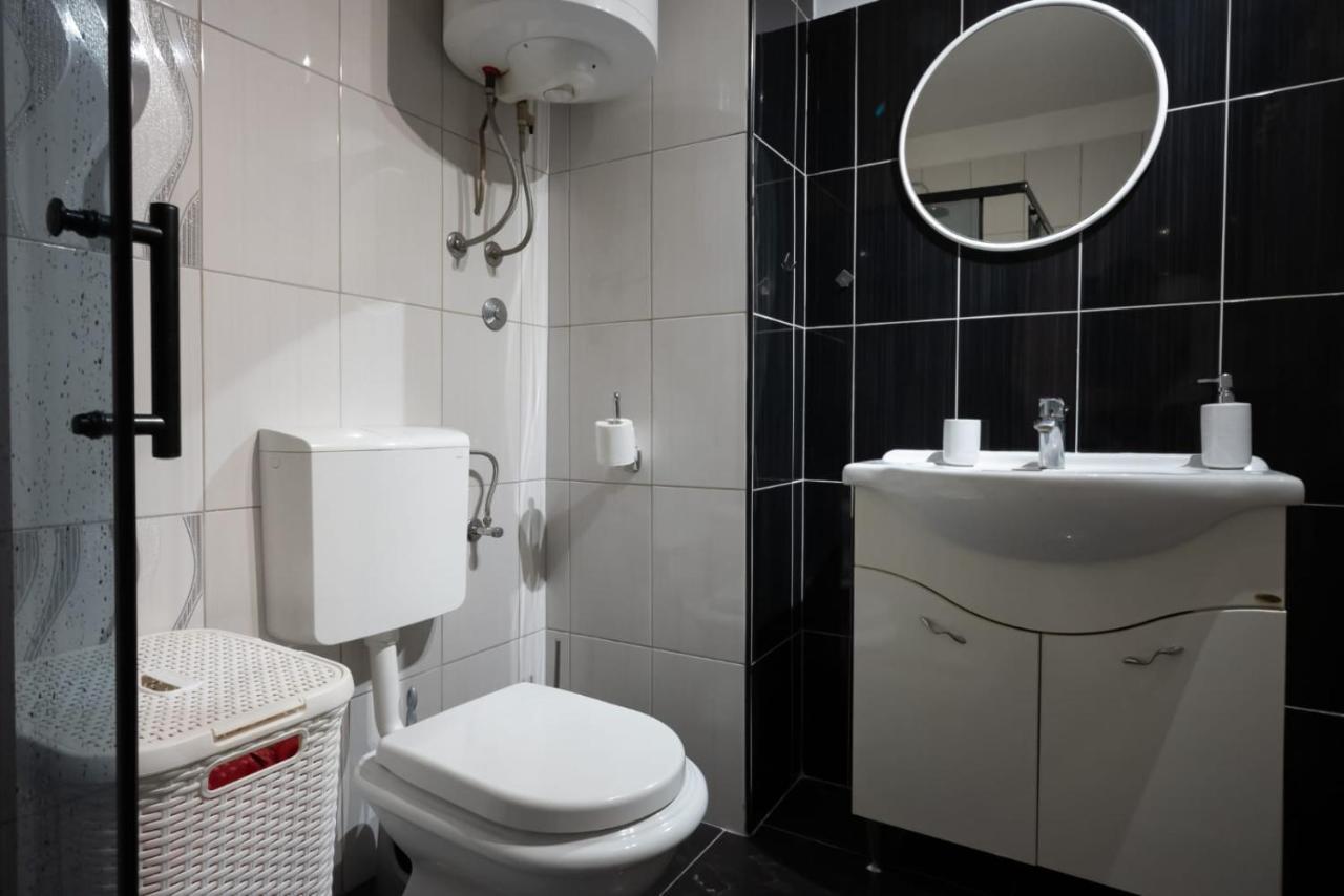 Apartman Mirjana Lägenhet Split Exteriör bild